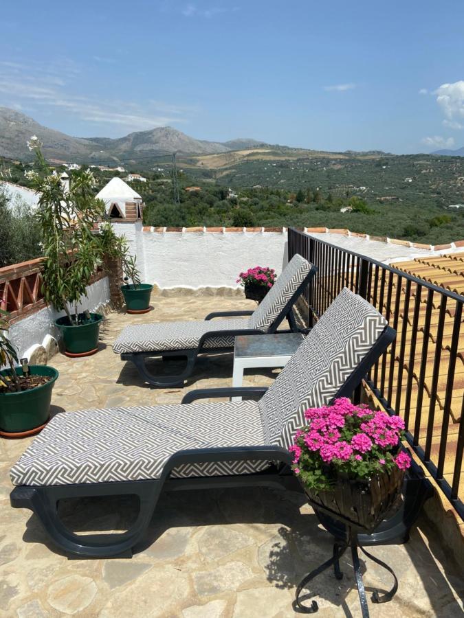 Villa Zahar Периана Экстерьер фото