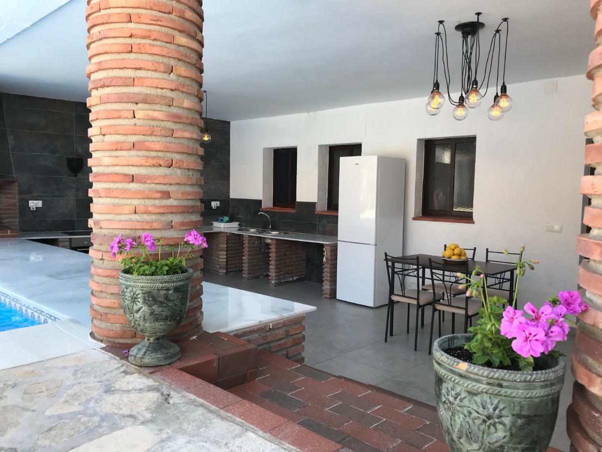 Villa Zahar Периана Экстерьер фото